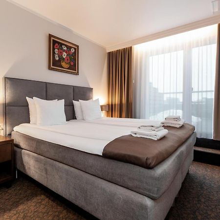 Adoryal Hotell Tallinn Eksteriør billede
