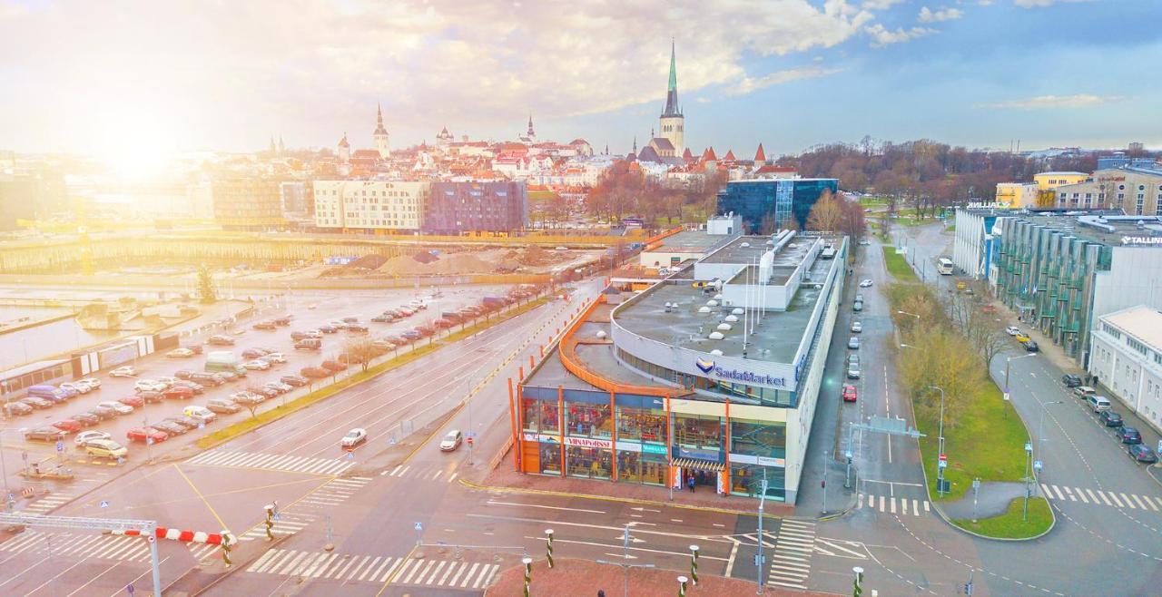 Adoryal Hotell Tallinn Eksteriør billede