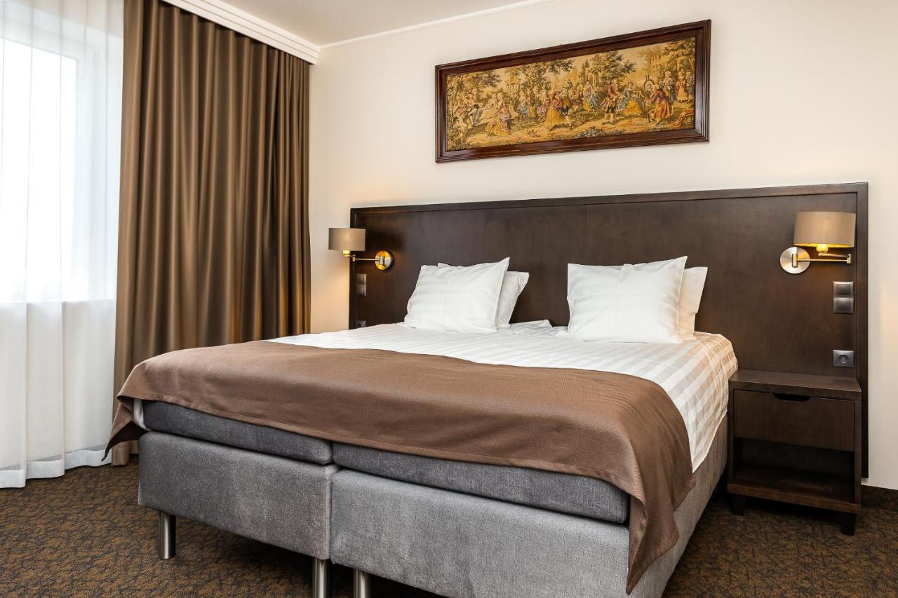 Adoryal Hotell Tallinn Eksteriør billede
