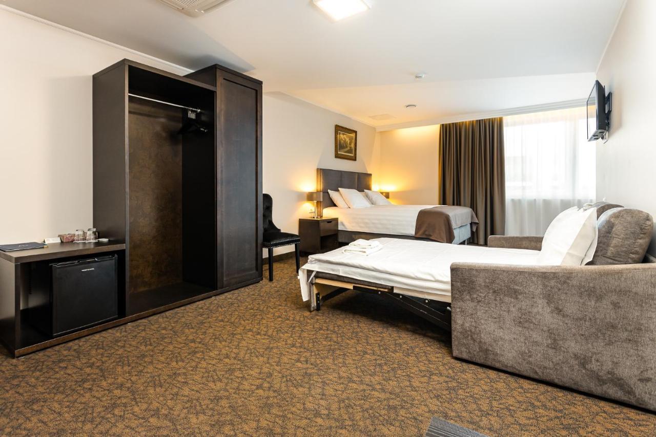 Adoryal Hotell Tallinn Eksteriør billede