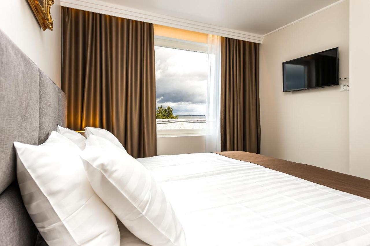 Adoryal Hotell Tallinn Eksteriør billede