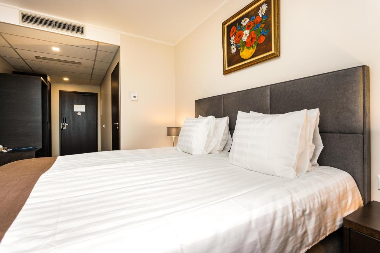 Adoryal Hotell Tallinn Eksteriør billede