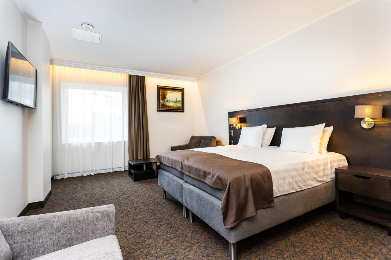 Adoryal Hotell Tallinn Eksteriør billede