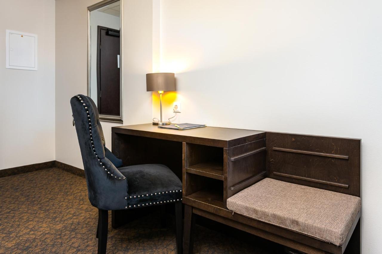 Adoryal Hotell Tallinn Eksteriør billede