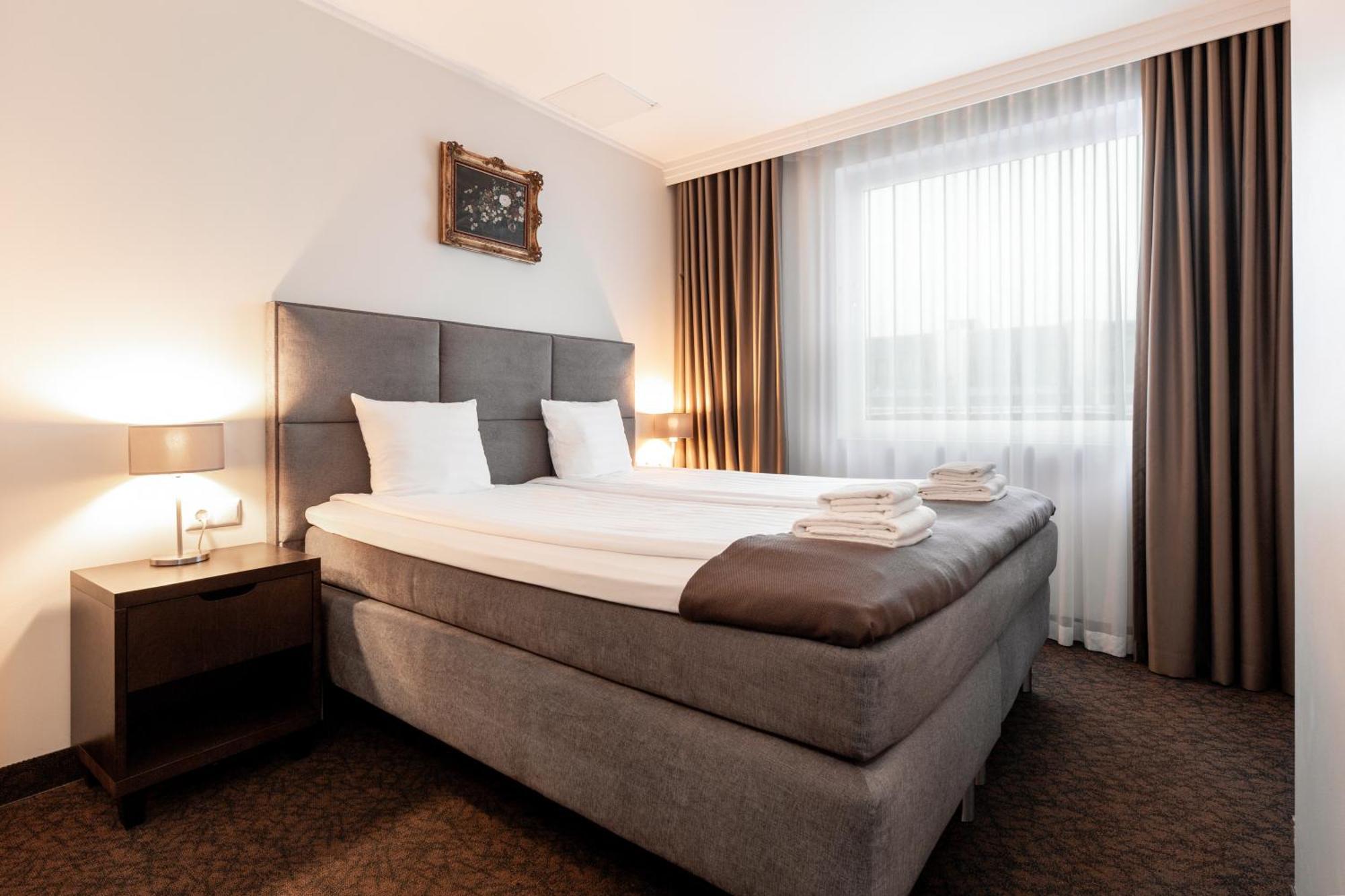 Adoryal Hotell Tallinn Eksteriør billede