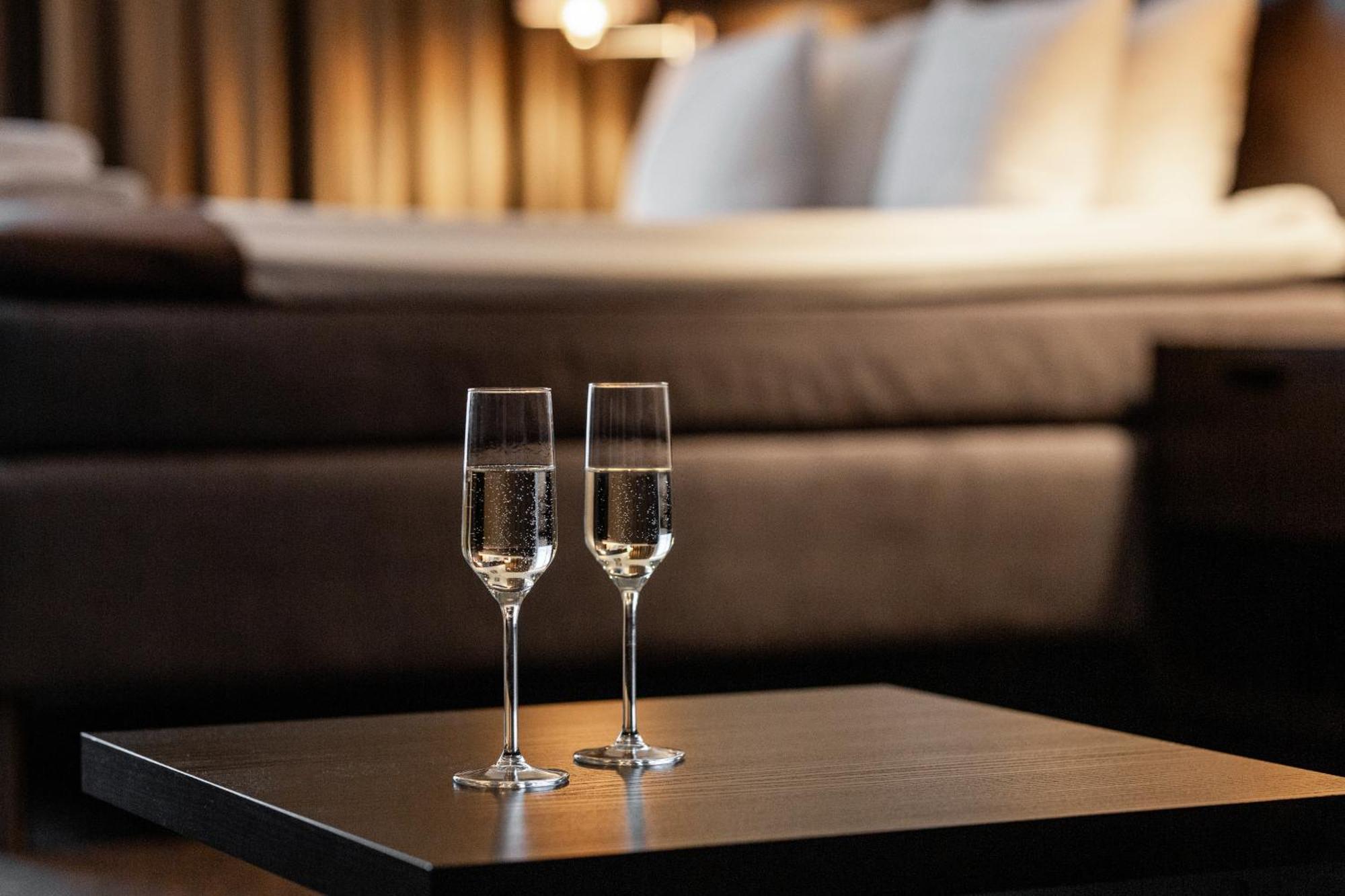 Adoryal Hotell Tallinn Eksteriør billede