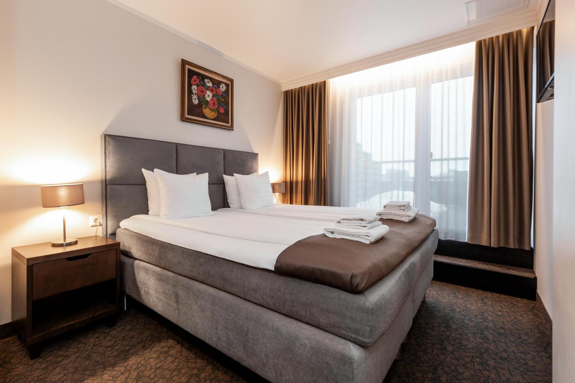 Adoryal Hotell Tallinn Eksteriør billede